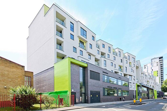 2 Bedroom Flat To Rent In Rotherhithe New ROad, Bermondsey, London, SE16
