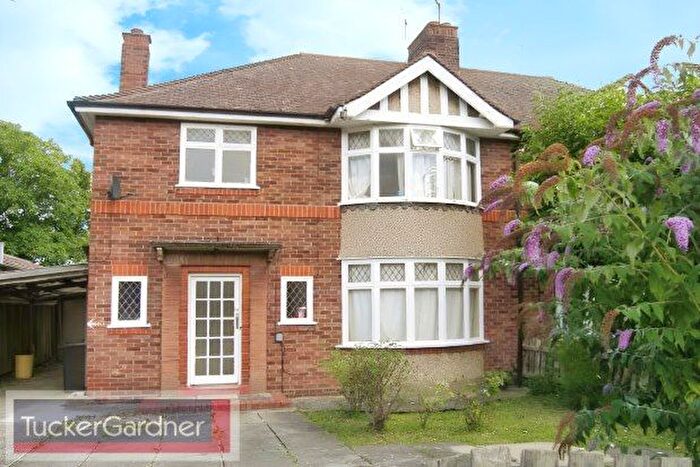 1 Bedroom Flat To Rent In Thornton Road, Cambridge, CB3