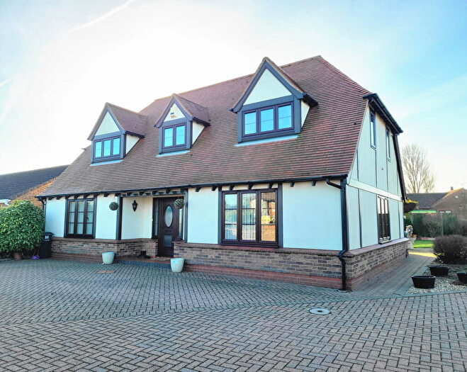 4 Bedroom Detached Bungalow For Sale In Sea Road, Chapel St. Leonards, Skegness, PE24
