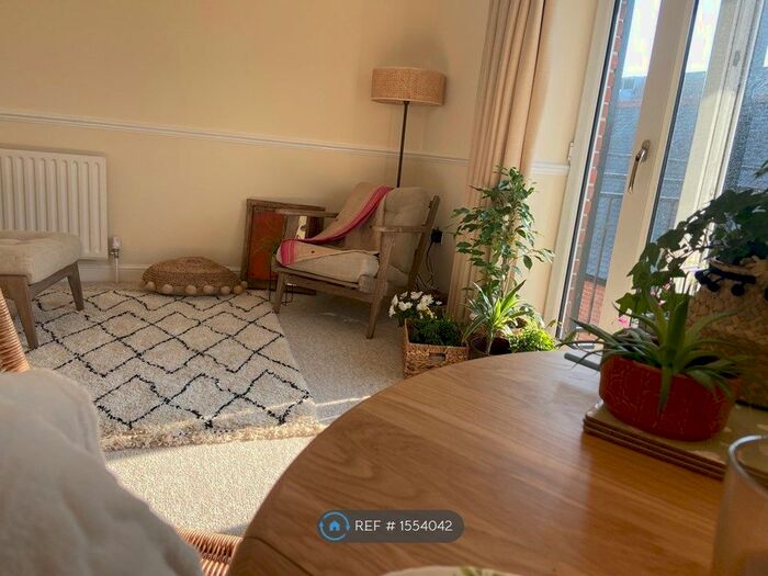 1 Bedroom Flat To Rent In Barbers Wharf, Poole, BH15