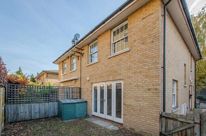 3 Bedroom Terraced House To Rent In Garford Street, Isle Of Dogs, London, E14