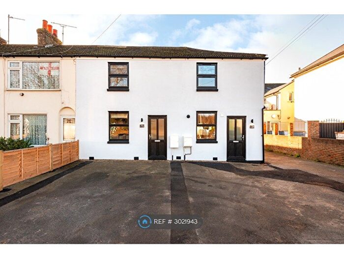 2 Bedroom Terraced House To Rent In Key Street, Sittingbourne, ME10