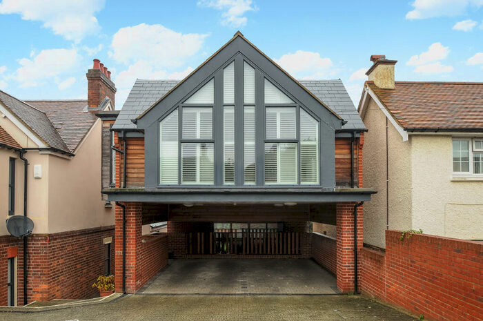 4 Bedroom Detached House To Rent In Kennington Road, Kennington, OX1