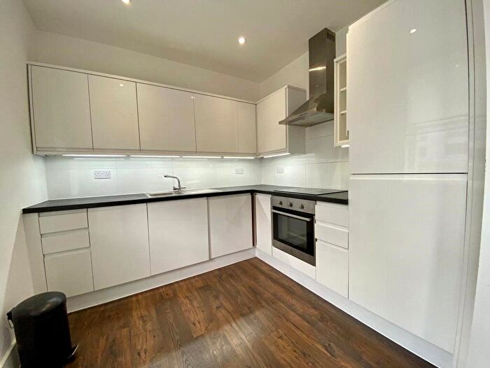 1 Bedroom Flat To Rent In Royal Mint Street, Wapping, E1