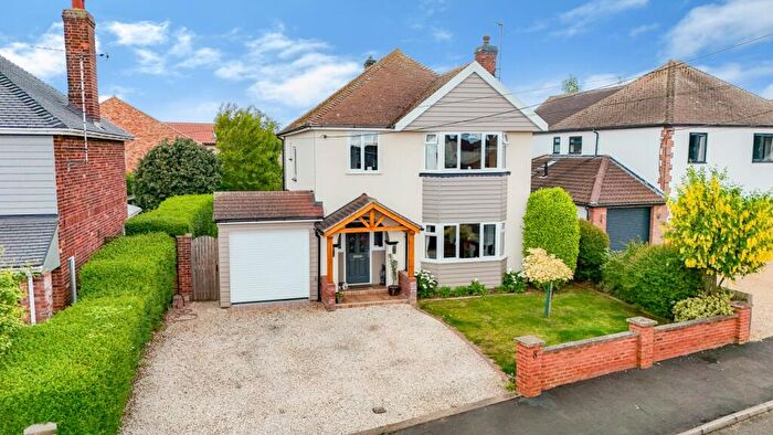 3 Bedroom Detached House For Sale In Hastings Drive, Hunstanton, Norfolk, PE36