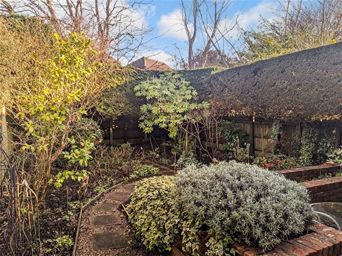 4 Bedroom Detached House For Sale In Ashford Road, St. Michaels, Tenterden, Kent, TN30