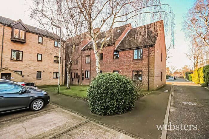 2 Bedroom Flat For Sale In Ingram Court, Norwich, NR1