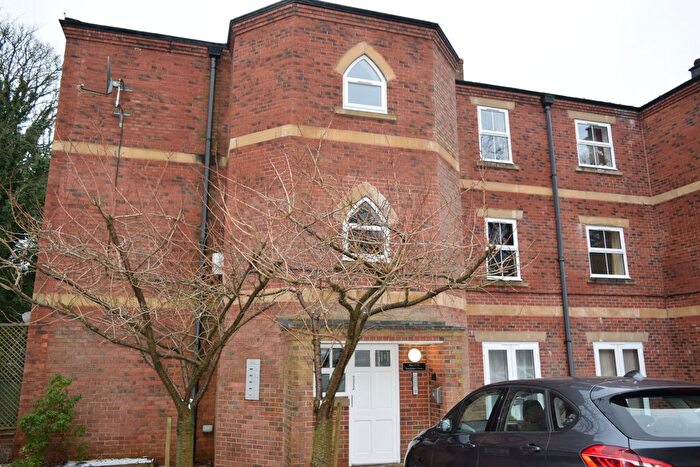 2 Bedroom Flat To Rent In Woodlands Corner, Blackburn, BB1