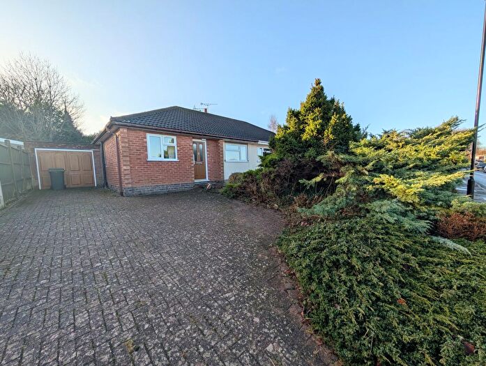 2 Bedroom Bungalow For Sale In Allesley, CV5