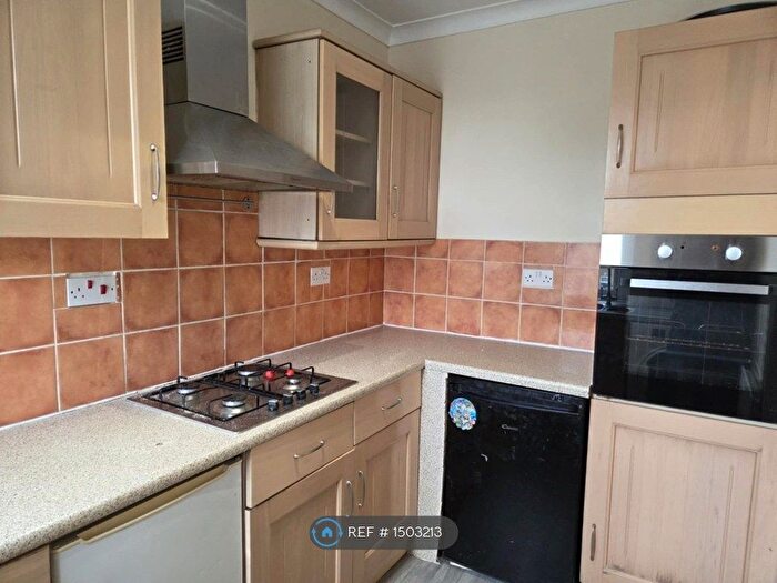 2 Bedroom Flat To Rent In Tonbridge Road, Maidstone, ME16