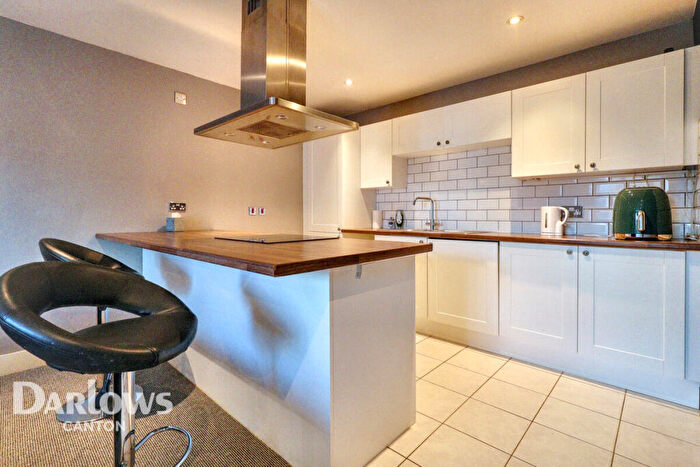 2 Bedroom Apartment For Sale In Ferry Court, Cardiff, CF11