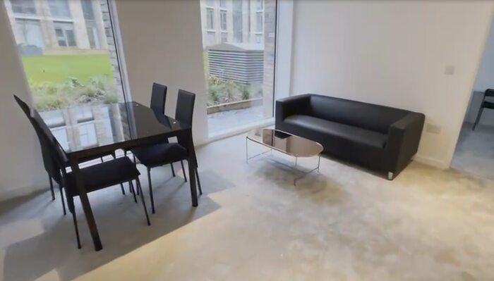 2 Bedroom Flat To Rent In Burlington Square, Boundary Lane, Manchester, Greater Manchester, M15