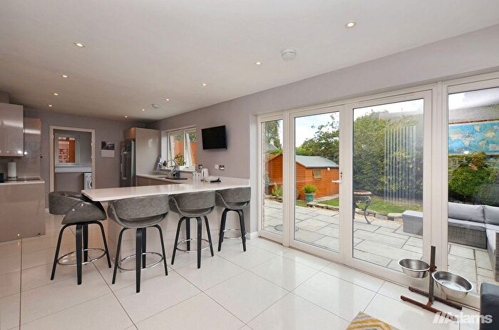 4 Bedroom Detached House For Sale In Highlands Road, Higher Runcorn, WA7