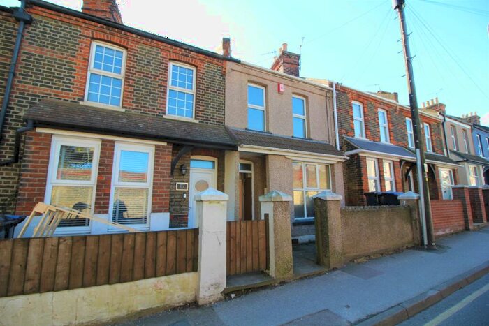 2 Bedroom Terraced House To Rent In Boundary Road, Ramsgate, CT11