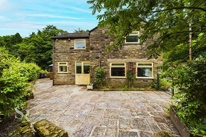 3 Bedroom End Of Terrace House To Rent In Fernilee, Whaley Bridge, SK23