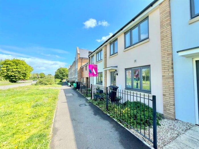 3 Bedroom Terraced House To Rent In Swithins Lane, Charlton Hayes, BS34