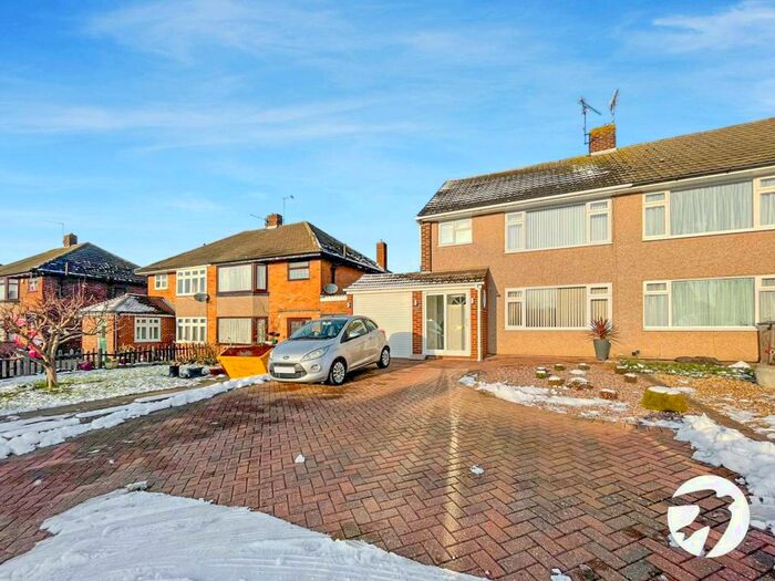 3 Bedroom House To Rent In Newitt Road, Hoo, Rochester, Kent, ME3