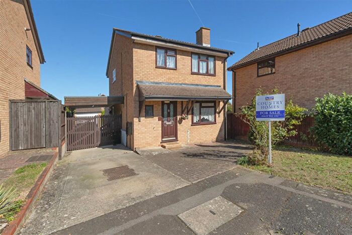 3 Bedroom Detached House For Sale In Cranleigh Gardens, Maidstone, ME16