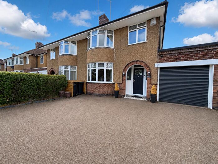 3 Bedroom Semi-Detached House For Sale In Coaching Walk, Westone, Northampton, NN3