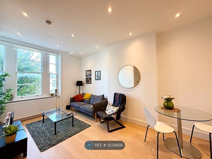 1 Bedroom Flat To Rent In King Henrys Road, London, NW3