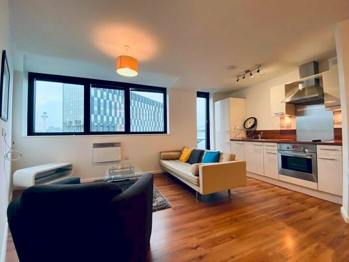 2 Bedroom Flat To Rent In Mann Island, Liverpool, L3