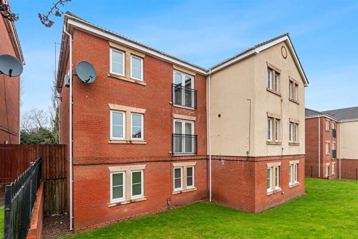 2 Bedroom Flat To Rent In Blue Cedar Drive, Streetly, Sutton Coldfield, B74