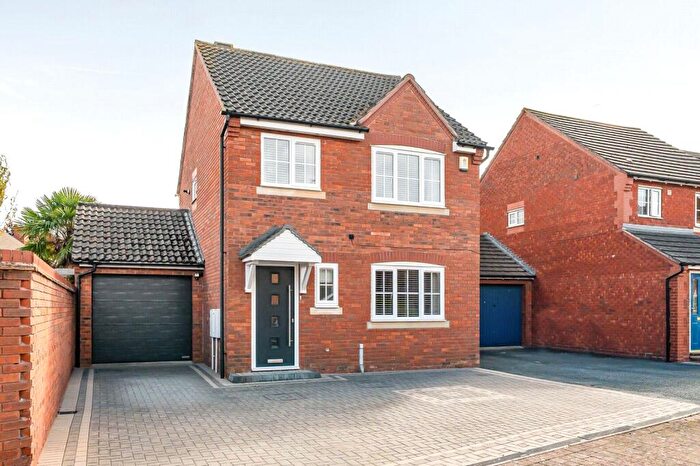 3 Bedroom Detached House For Sale In Clifford Avenue, Walton Cardiff, Tewkesbury, Gloucestershire, GL20