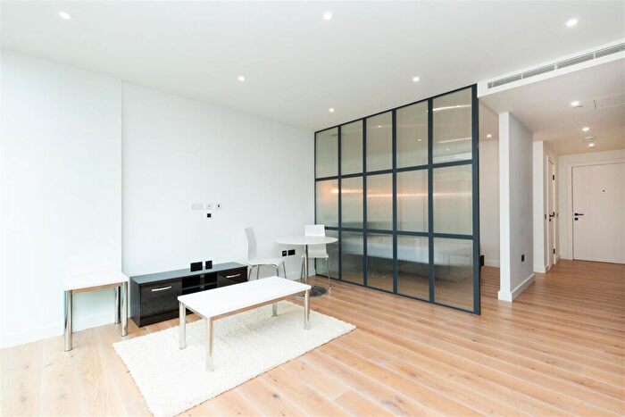 1 Bedroom Apartment To Rent In Emery Way, London Dock, E1W