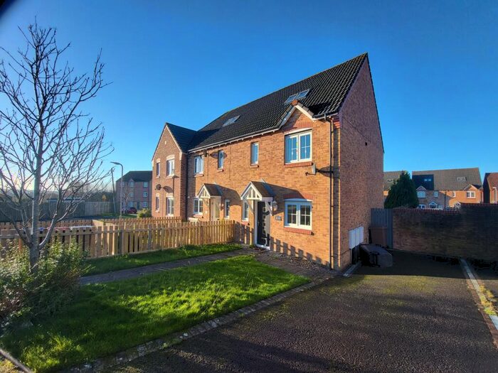 4 Bedroom Semi-Detached House To Rent In Rowntree Gardens, Egremont, CA22