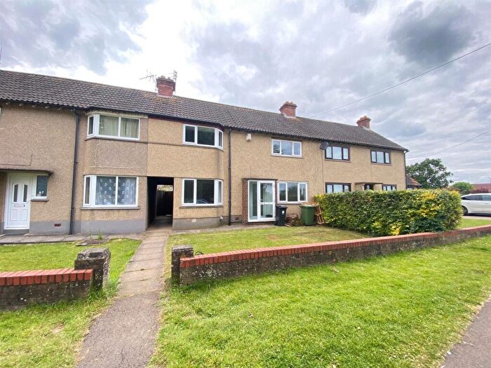 3 Bedroom Terraced House To Rent In Park Road, Cadbury Heath, Bristol, BS30