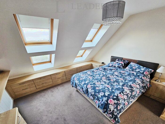 3 Bedroom Semi-Detached House To Rent In Walmsley Close, Coventry, CV5