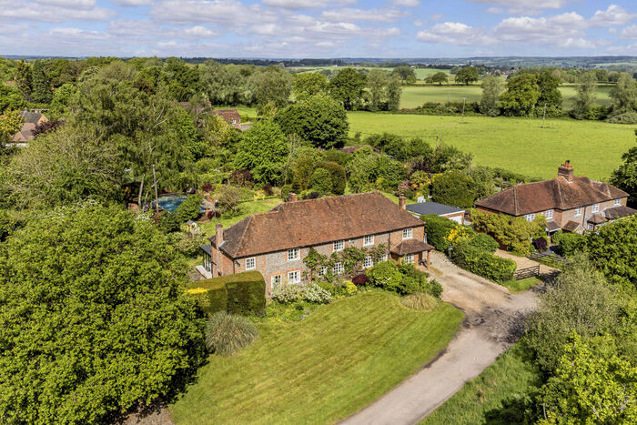 5 Bedroom House For Sale In Brimpton Common, Reading, RG7