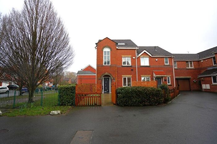 4 Bedroom End Of Terrace House For Sale In Alderley Way, Adswood, Stockport, SK3