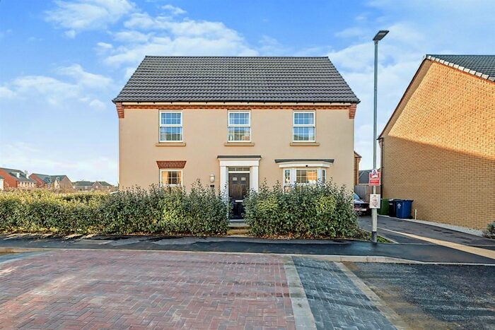 4 Bedroom Detached House For Sale In Saxon Way, Warboys, Huntingdon, PE28