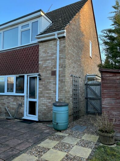 3 Bedroom Semi-Detached House To Rent In Chiltern Road, Sandhurst, GU47