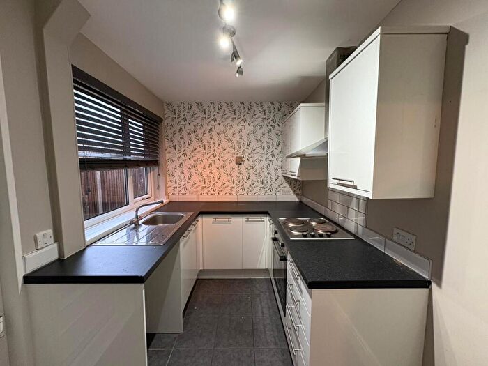 2 Bedroom Terraced House To Rent In Carnarvon Grove, Sutton-in-Ashfield, NG17