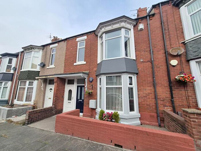 2 Bedroom Flat To Rent In Crofton Street, South Shields, NE34