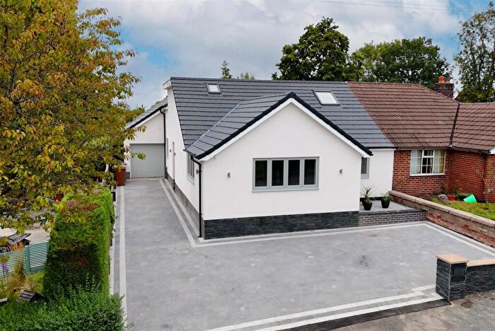 4 Bedroom Semi Detached House To Rent In Walfield Avenue, Congleton, CW12