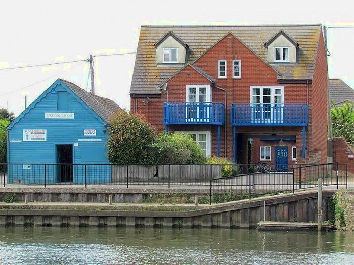 2 Bedroom Apartment To Rent In Ferry Court, Wilsham Road, Abingdon-on-Thames, Oxfordshire, OX14