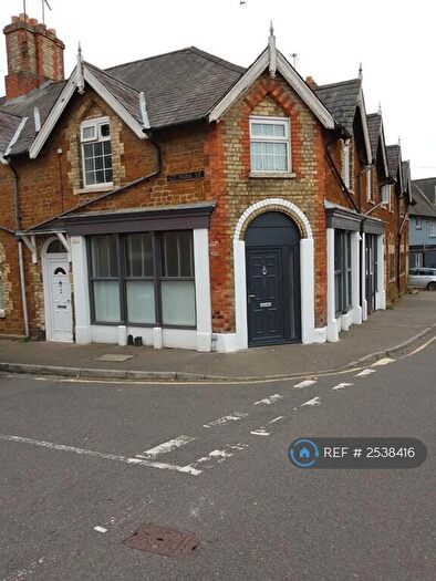 1 Bedroom Flat To Rent In Great Park Street, Wellingborough, NN8