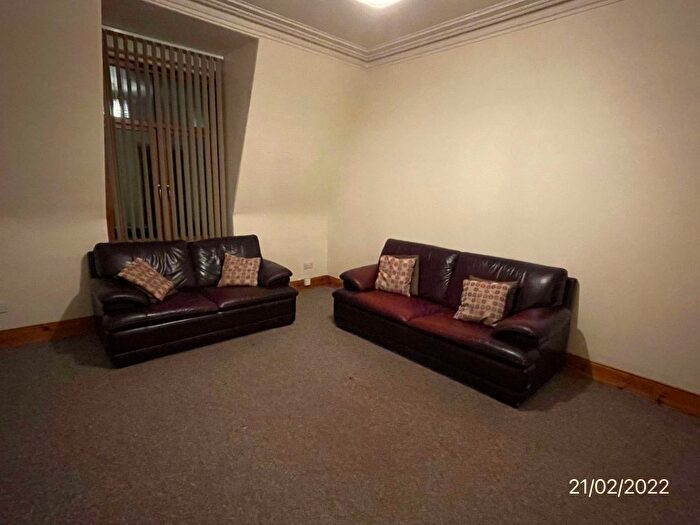 1 Bedroom Flat To Rent In Schoolhill, Third Floor Left, Aberdeen, AB10