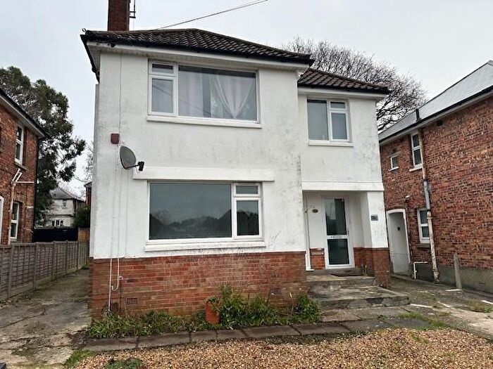 1 Bedroom Flat To Rent In Flat Sunnybank, Sunnyside Road, Parkstone, BH12