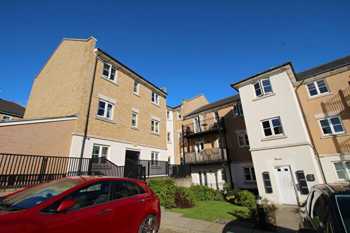 2 Bedroom Apartment To Rent In Propelair Way, CO4