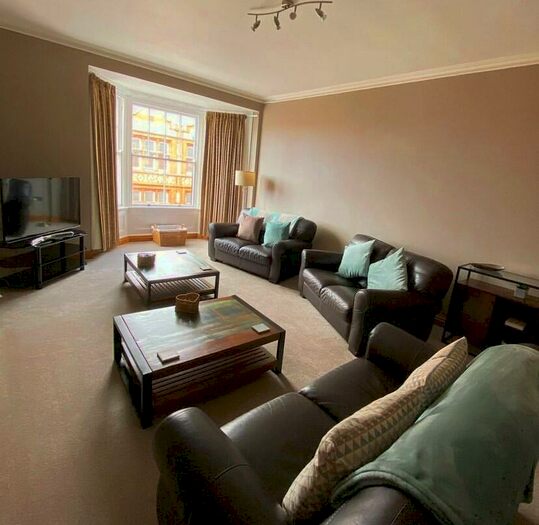 4 Bedroom Flat To Rent In Conway Road, Colwyn Bay, LL29