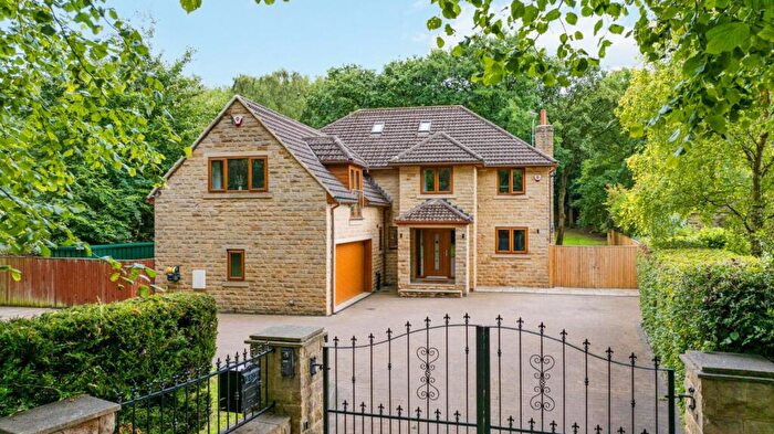 6 Bedroom Detached House For Sale In Clara Drive, Calverley, Pudsey, West Yorkshire, LS28