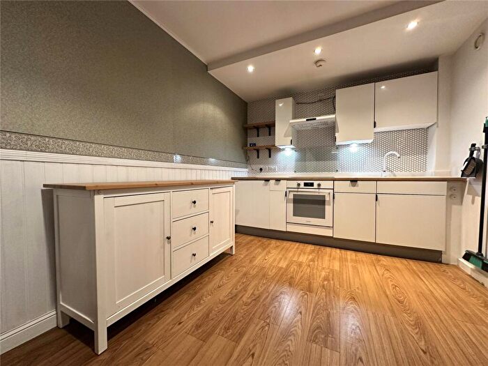 2 Bedroom Apartment To Rent In Apartment, Basilica, King Charles Street, Leeds, West Yorkshire, LS1