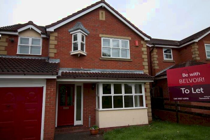 4 Bedroom Detached House To Rent In Lakeland Drive Tamworth, B77