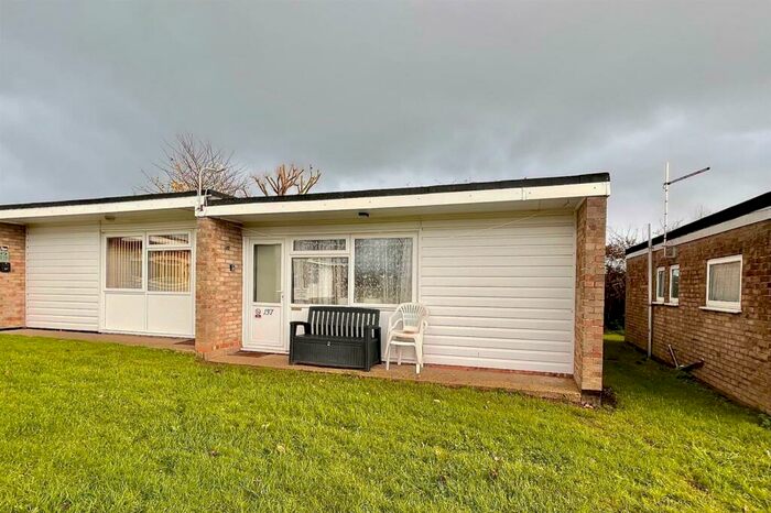 2 Bedroom Chalet For Sale In Hemsby, NR29