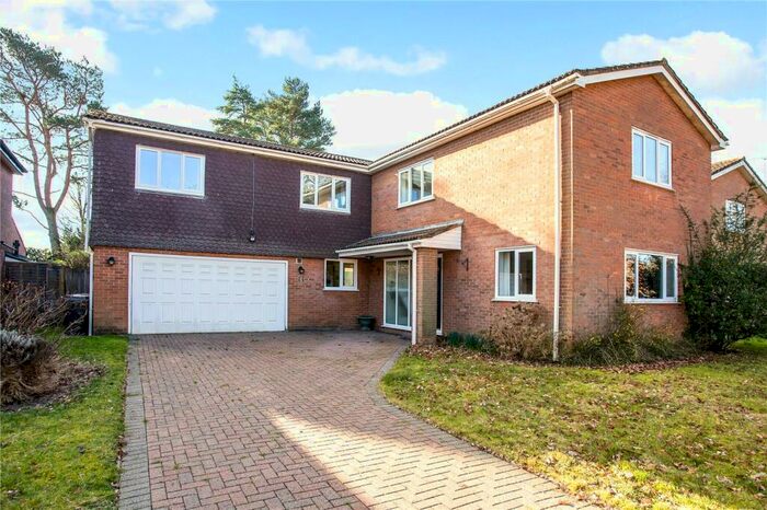 6 Bedroom Detached House For Sale In Beech Way, Wheathampstead, St. Albans, AL4