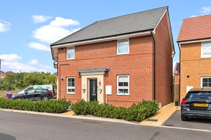 2 Bedroom Apartment For Sale In Belpaire Close, Lower Stondon, SG16
